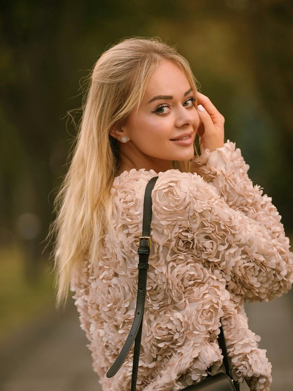 R&B | Texturiertes Cropped Jacke mit langen Ärmeln