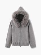 R&B | Strickjacke Grau mit Kapuze und Kunstpelz Warme Winterjacke