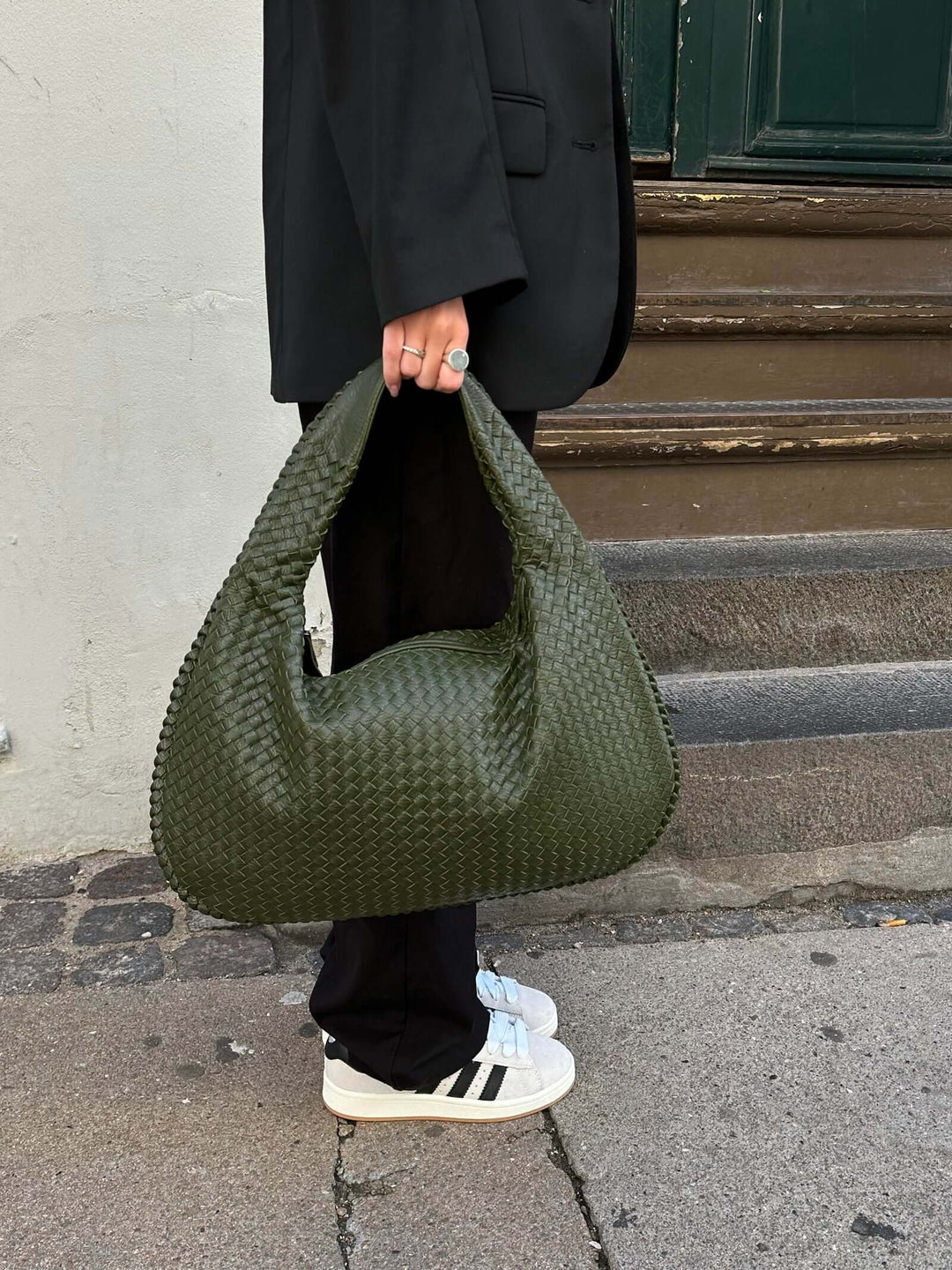 R&B | Vintage Umhängetasche Damen Geflochtene Handtasche mit Reißverschluss Im Sale