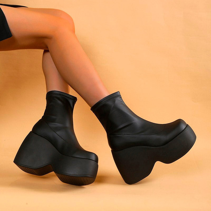 R&B | Plattform Stiefel – High Heel – Sock Fit – Chunky Sohle – Modisch Vorwärts