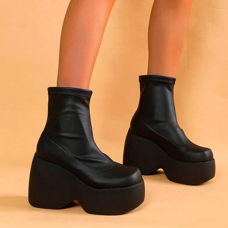R&B | Plattform Stiefel – High Heel – Sock Fit – Chunky Sohle – Modisch Vorwärts