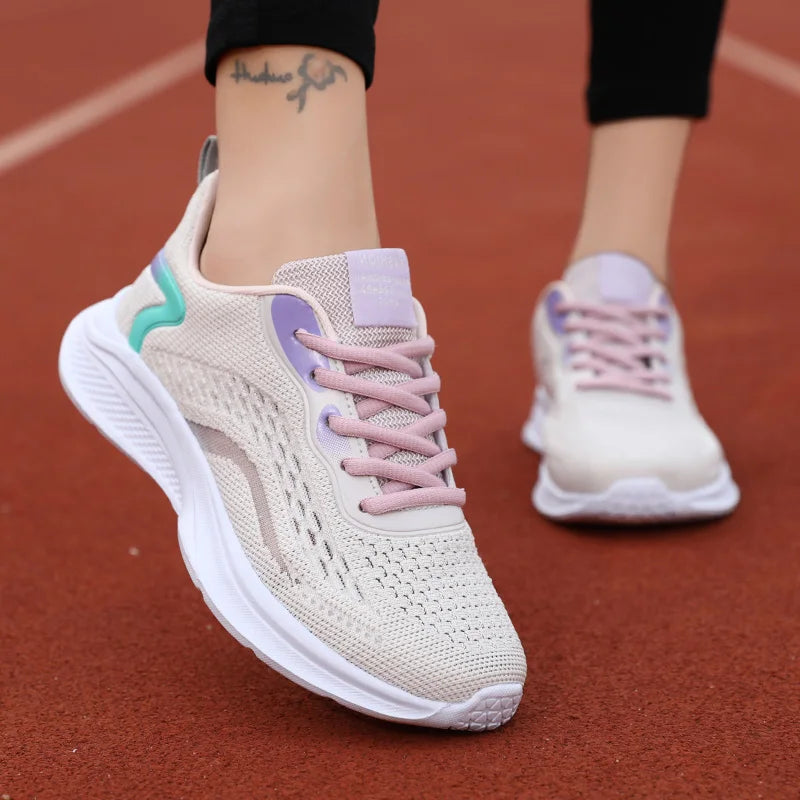 Urban SchwarzWeiße HighTopSneaker R&B