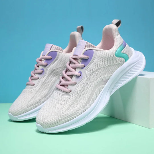 Urban SchwarzWeiße HighTopSneaker R&B