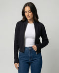 Taillierte Damen Strickjacke mit Reißverschluss und Stehkragen in MarinR&Blau