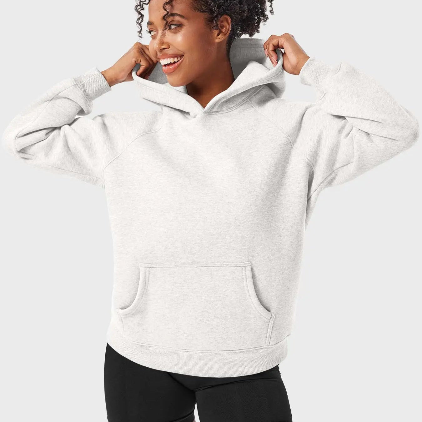 R&B | Hoodie mit Raglanärmeln und Kängurutasche