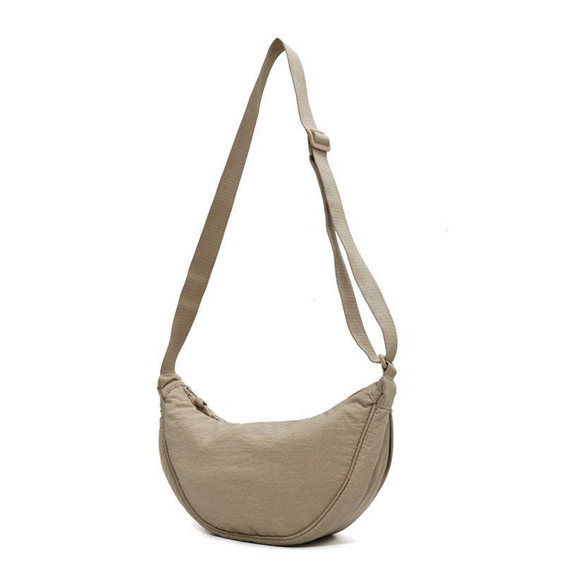 R&B | Damenumhängetasche Half Moon mit Verstellbarem Riemen