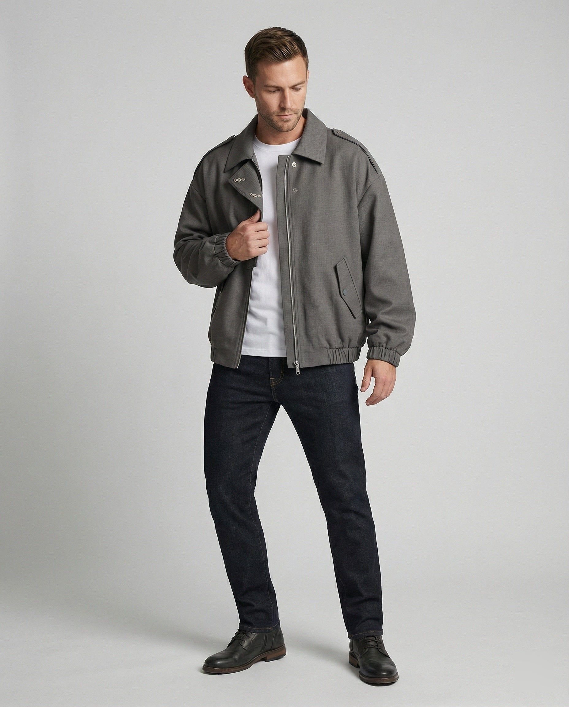 Weit geschnittene Blousonjacke mit verdecktem Reißverschluss Druckknopfmanschetten und elastischem Saum R&B