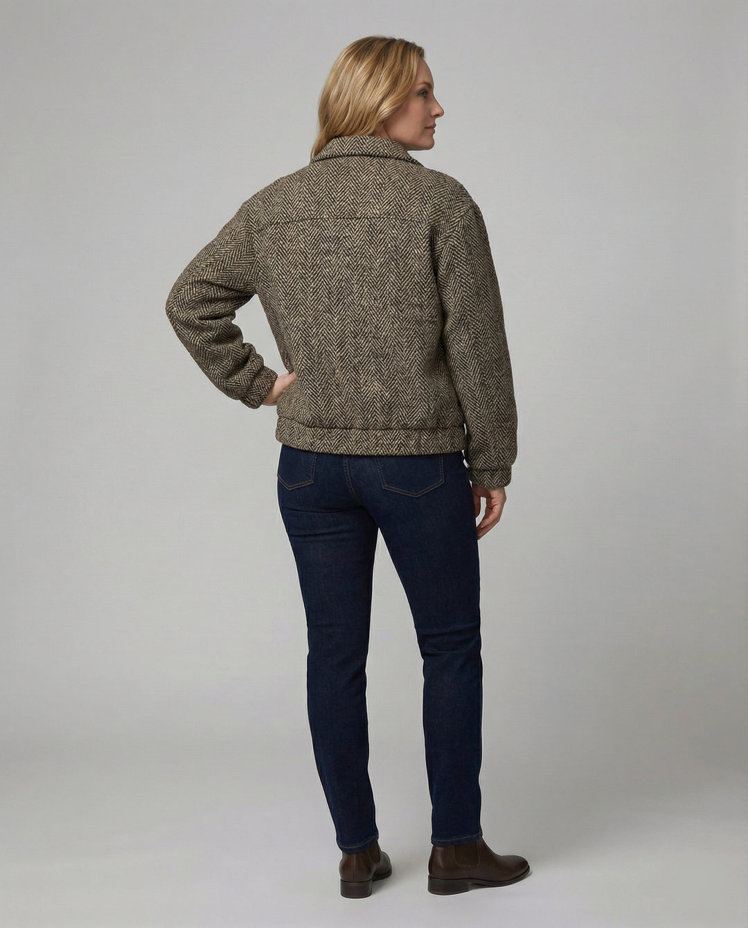 Weit geschnittener Wollblouson mit Fischgrätstruktur, Reißverschluss und elastischen Bündchen R&B