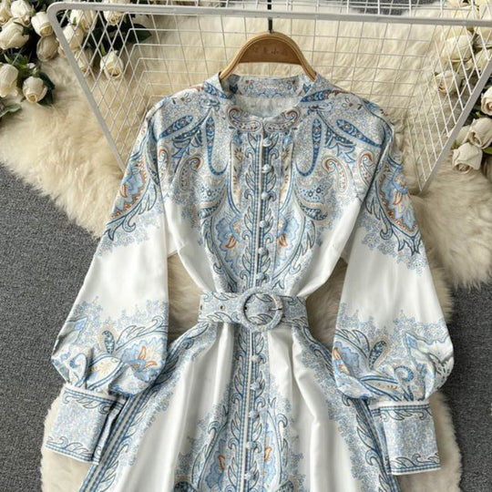 A-Linienkleid mit Gürtel und Blumenmuster