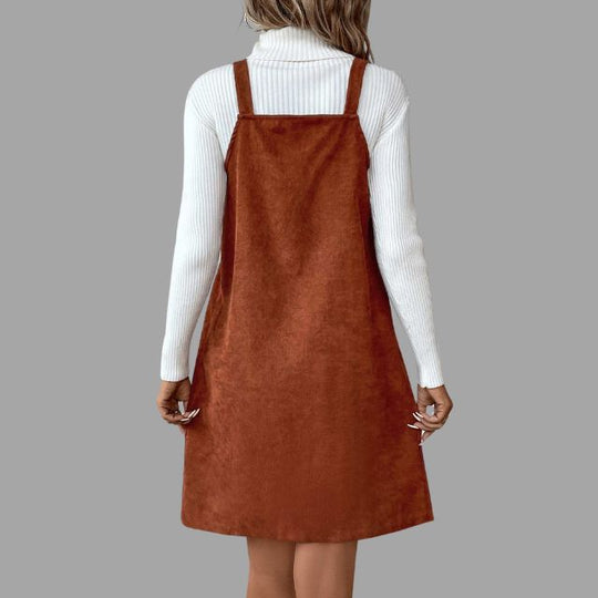 Cordkleid mit Trägern, V-Ausschnitt und Knopfdetails