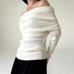 R&B | Off-Shoulder Strickpullover Gerippter Strick Enganliegendes und Elegantes Design