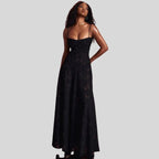 Maxi-Kleid aus Spitze mit eckigem Ausschnitt | Ayla