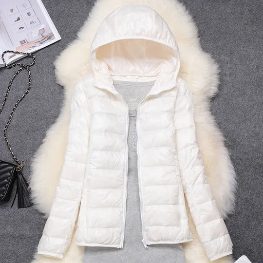 R&B | Klassischer Down-Winterparka für Frauen Perfekt für Outdoor-Aktivitäten