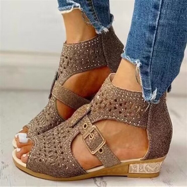 R&B - Orthopädische Sandalen mit niedrigem Absatz