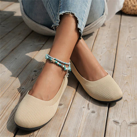 Beige orthopädische schlupfschuhe
