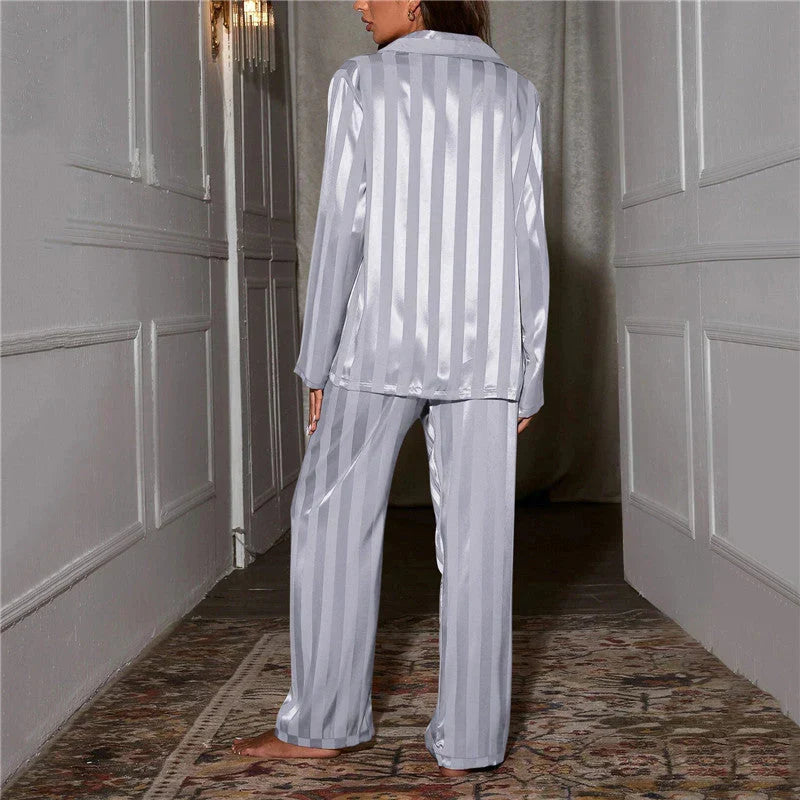 R&B | Gemütlicher Pyjama