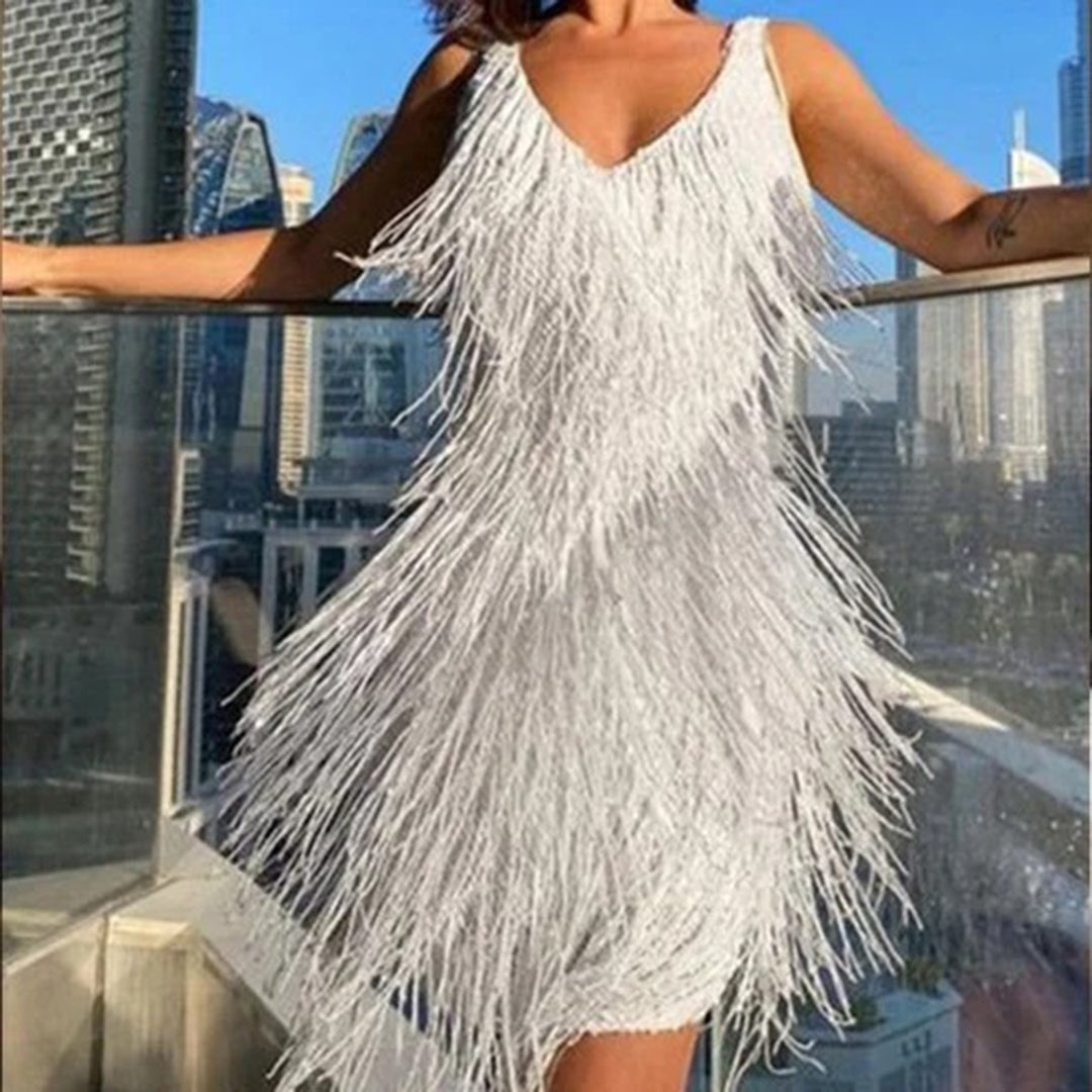Schickes Minikleid mit Quasten