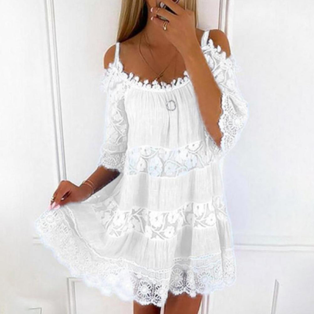 Kleid mit kalten Ärmeln