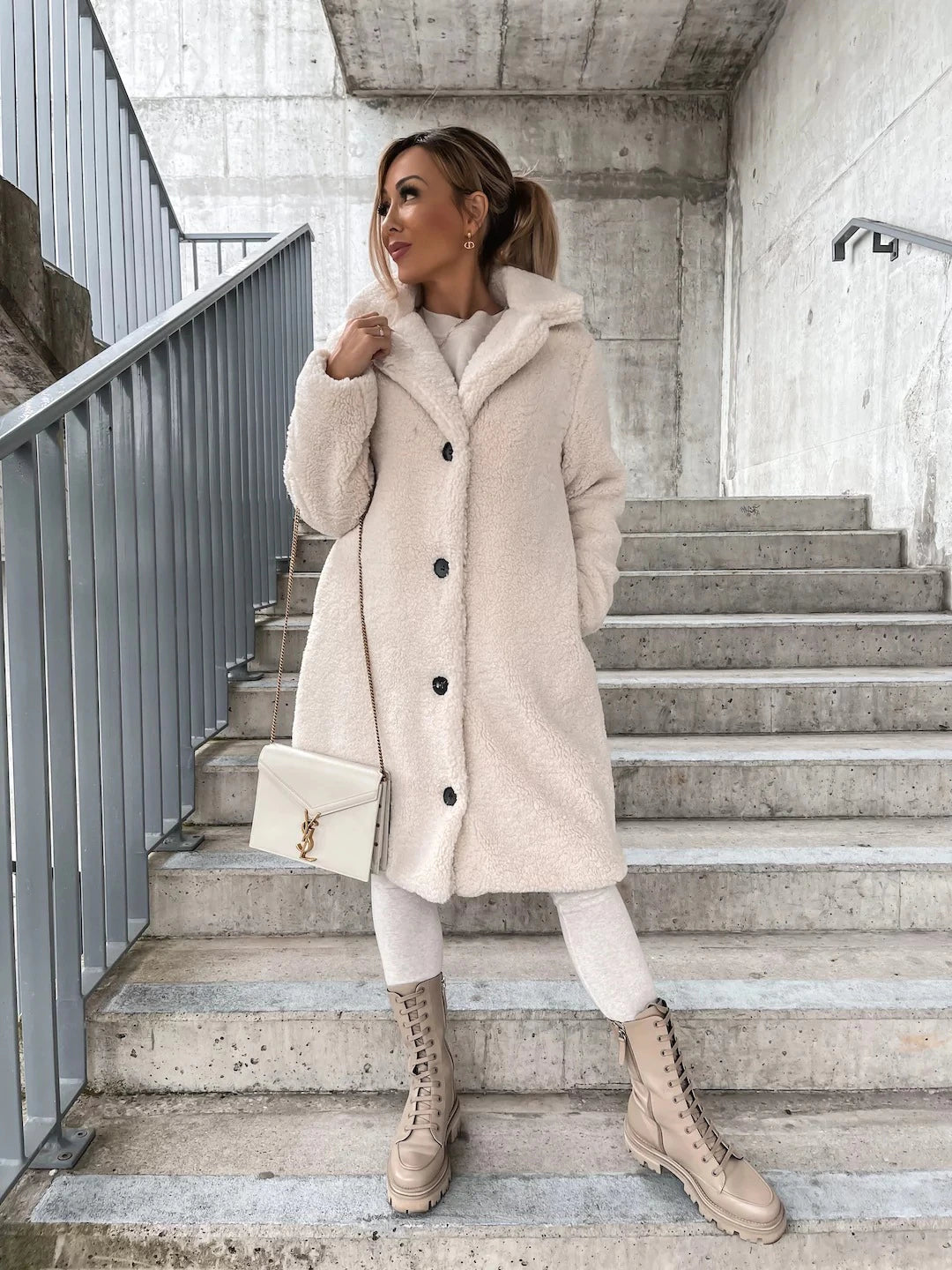 R&B | Langer Mantel Weiches Teddy-Fleece Kapuze & Knopfverschluss Lockere Passform