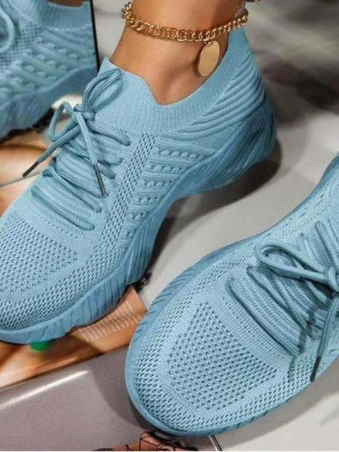 Hellgraue Sneakers R&B