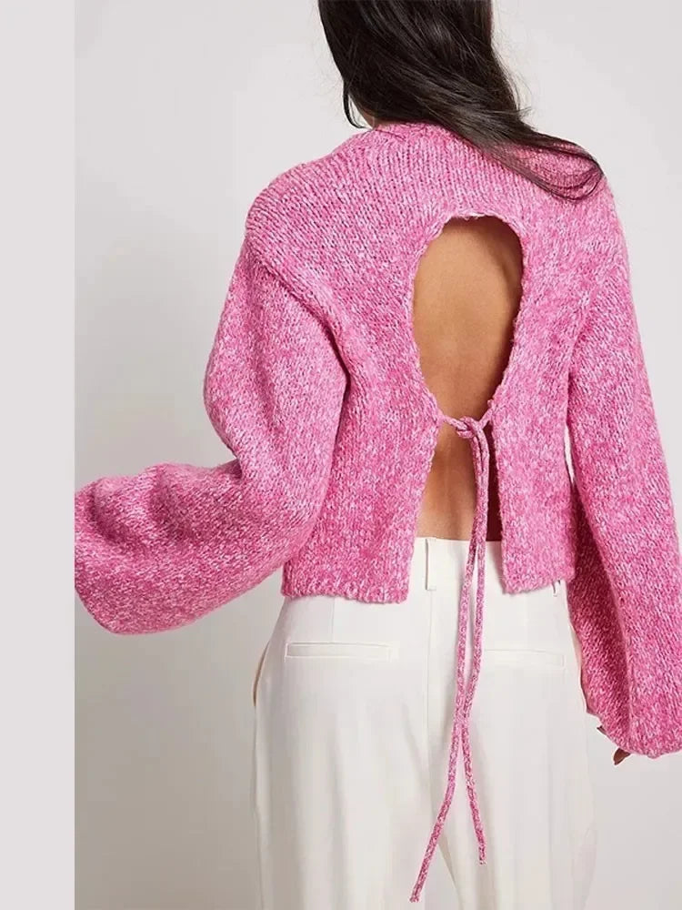 R&B | Cropped Top mit Langen Ärmeln und Rückenschlitz