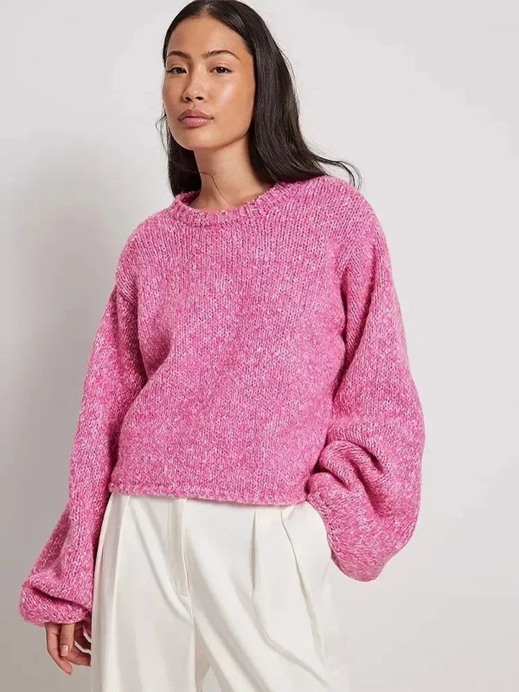 R&B | Cropped Top mit Langen Ärmeln und Rückenschlitz