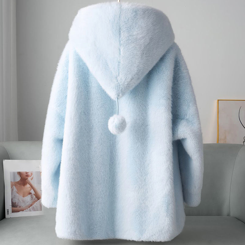 R&B | Faux-Fur-Hoodie mit Pom-Details