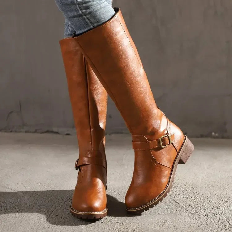 R&B | Knielange Stiefel – Schmaler Schnitt – Schnallen-Detail – Lederähnliche Oberfläche – Profilsohle