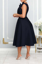 R&B | One Shoulder Midi Kleid Elegante A-Linie Passform Skulpturierte Details Festliche Kleidung