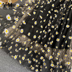 Damen Sommer Mesh Partykleid mit Gänseblümchen Blumenmuster und Spaghettiträgern