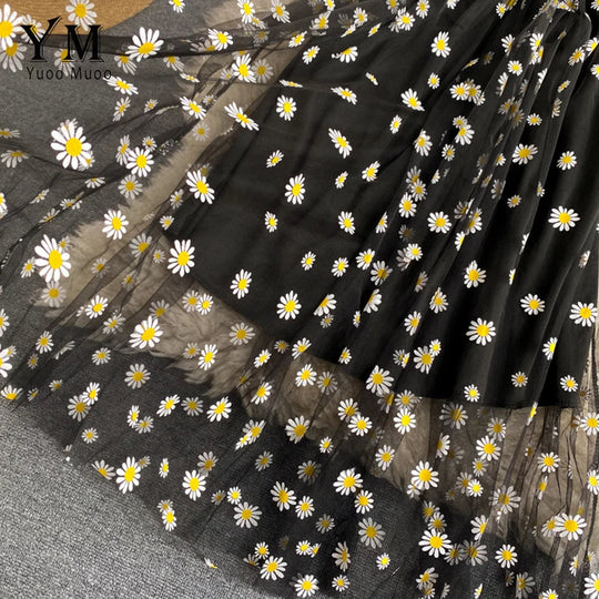 Damen Sommer Mesh Partykleid mit Gänseblümchen Blumenmuster und Spaghettiträgern