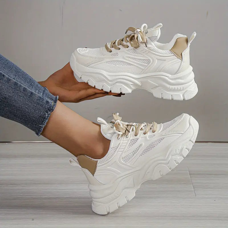 Bequeme und moderne Schuhe R&B