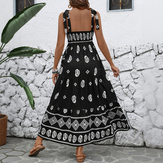 R&B | Kleid mit ethnischem Strapsdruck