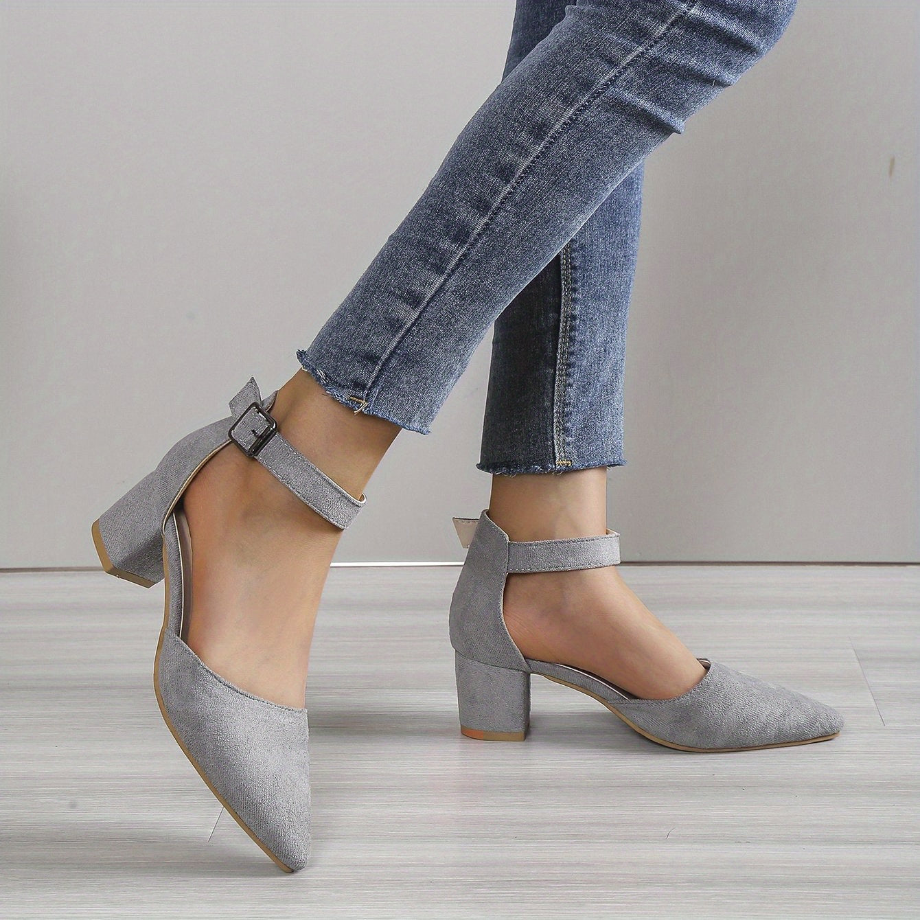 R&B | Damen Sandalen mit Blockabsatz Schnürung, mit Knöchelriemen, Elegant