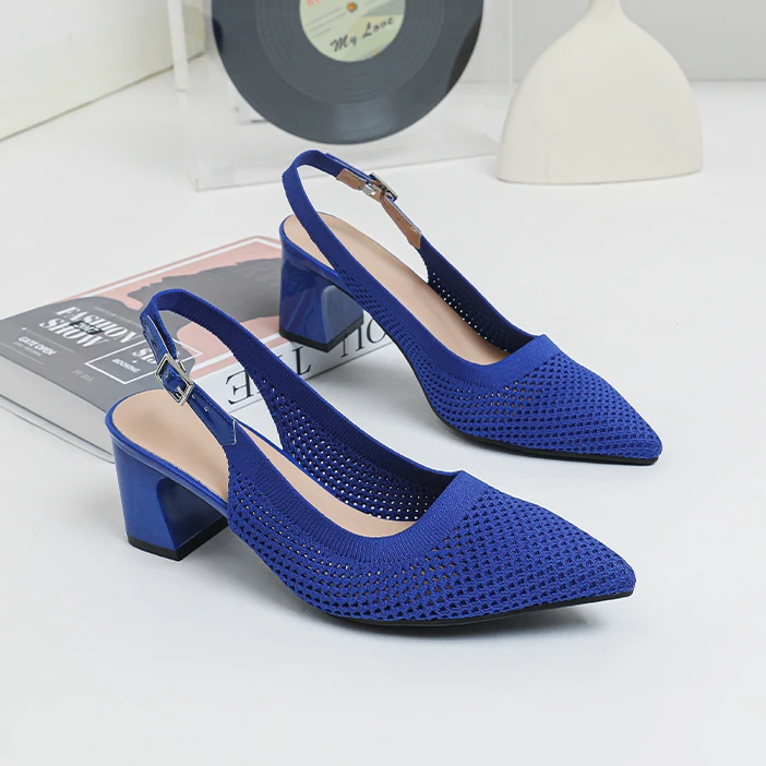 Atmungsaktive Strickschuhe mit spitzer Zehe und Knöchelriemen R&B