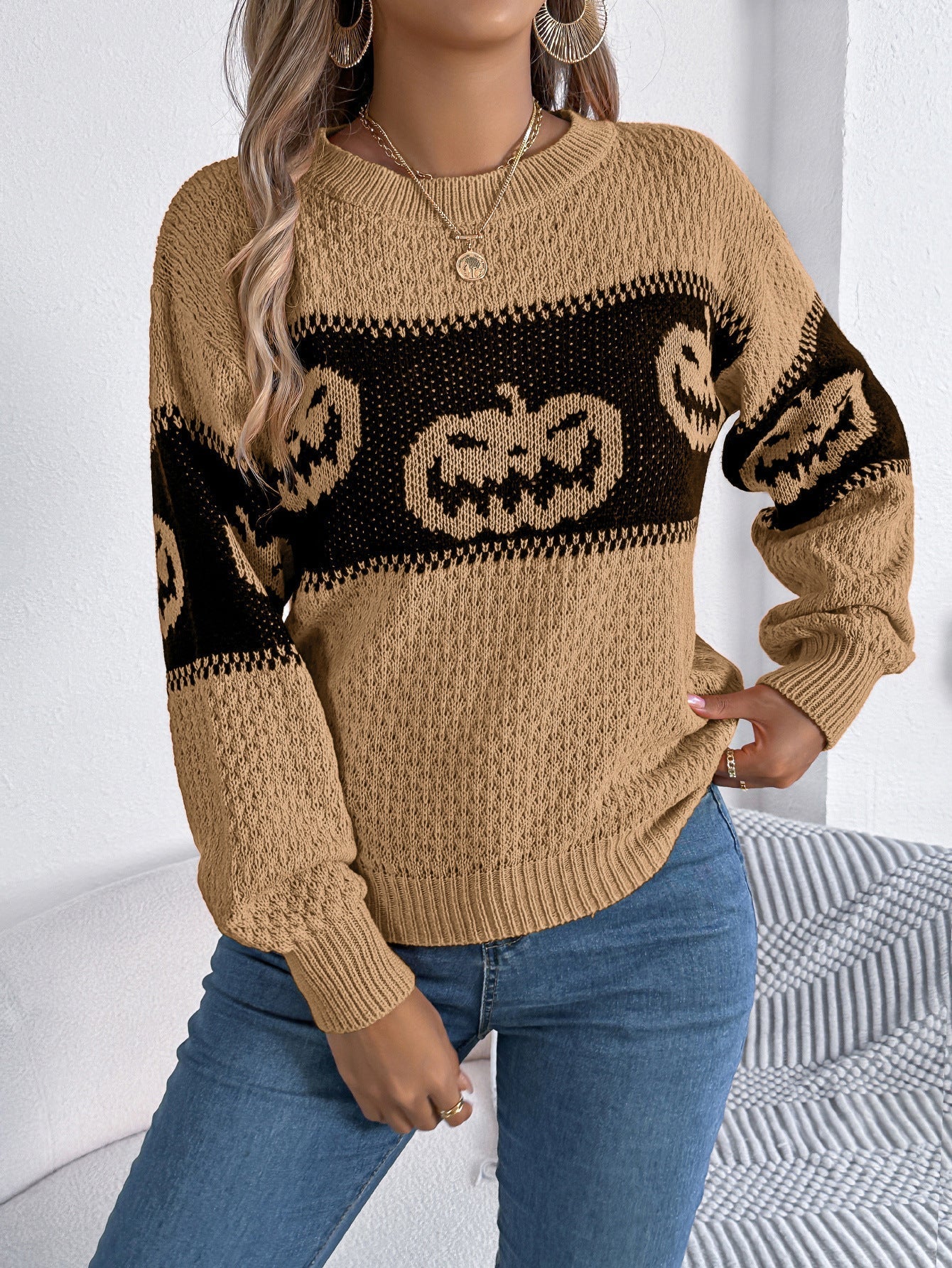 R&B | Strickpullover mit Kürbis-Motiv