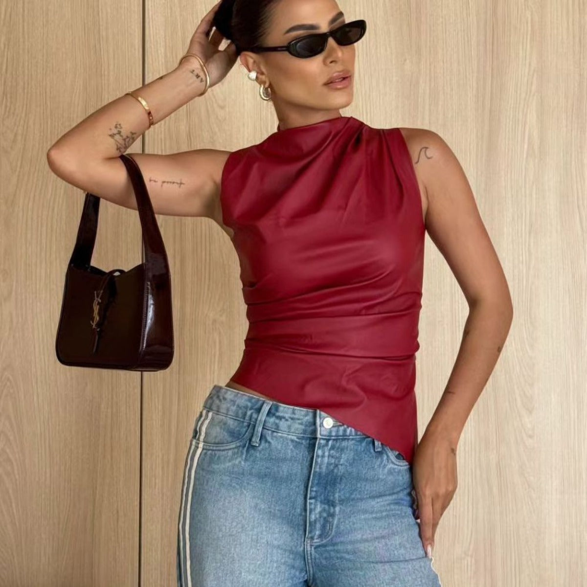 R&B | Oberteil mit unregelmäßigem Saum in taille