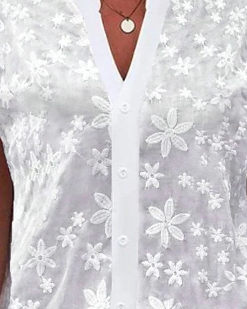 R&B | Kurzärmlige Blumenbluse mit V-Ausschnitt