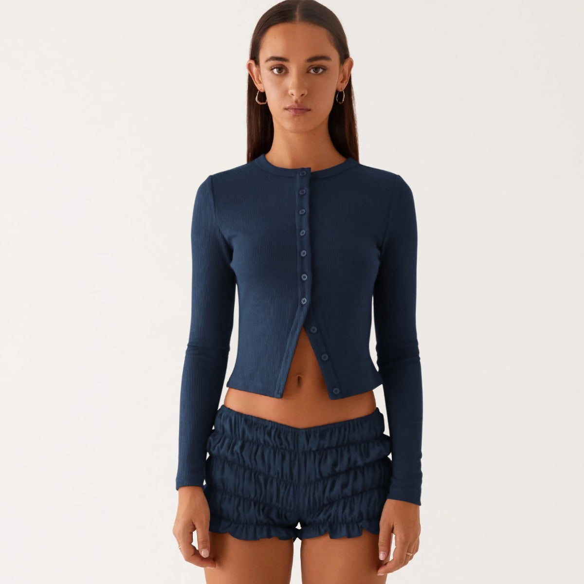 R&B | Einfarbige schmal geschnittene lange Strickjacke