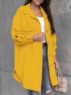 R&B | Lange Hemdjacke mit Knöpfen, Wollkragen und Revers