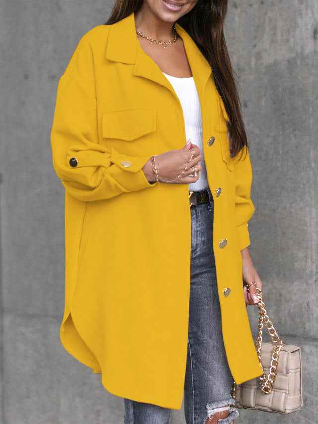 R&B | Lange Hemdjacke mit Knöpfen, Wollkragen und Revers