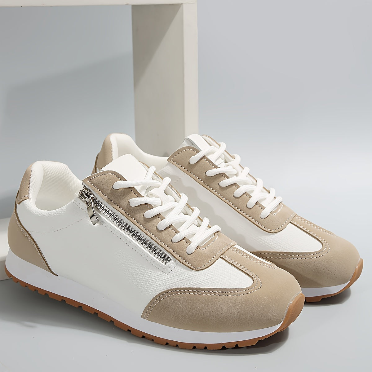 modische Schuhe mit orthopädischer Passform R&B R&B