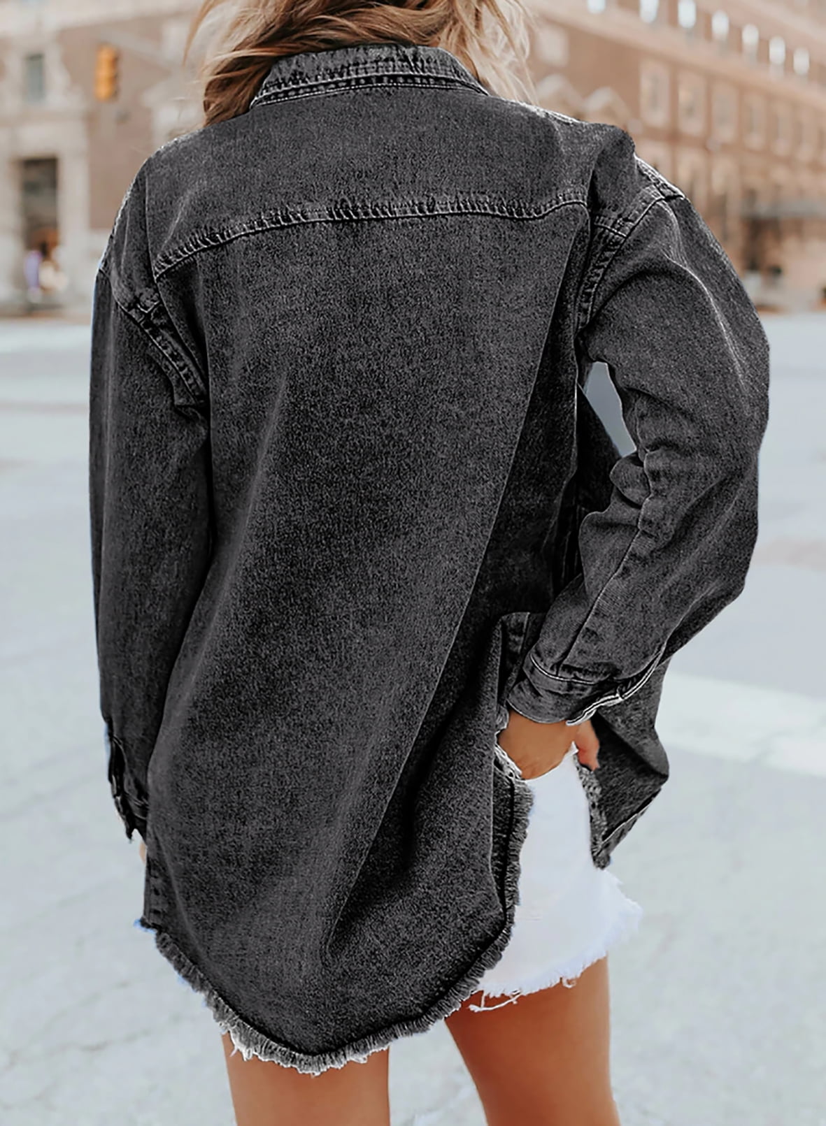 R&B | Mach jedes Outfit schöner mit dieser Jeansjacke