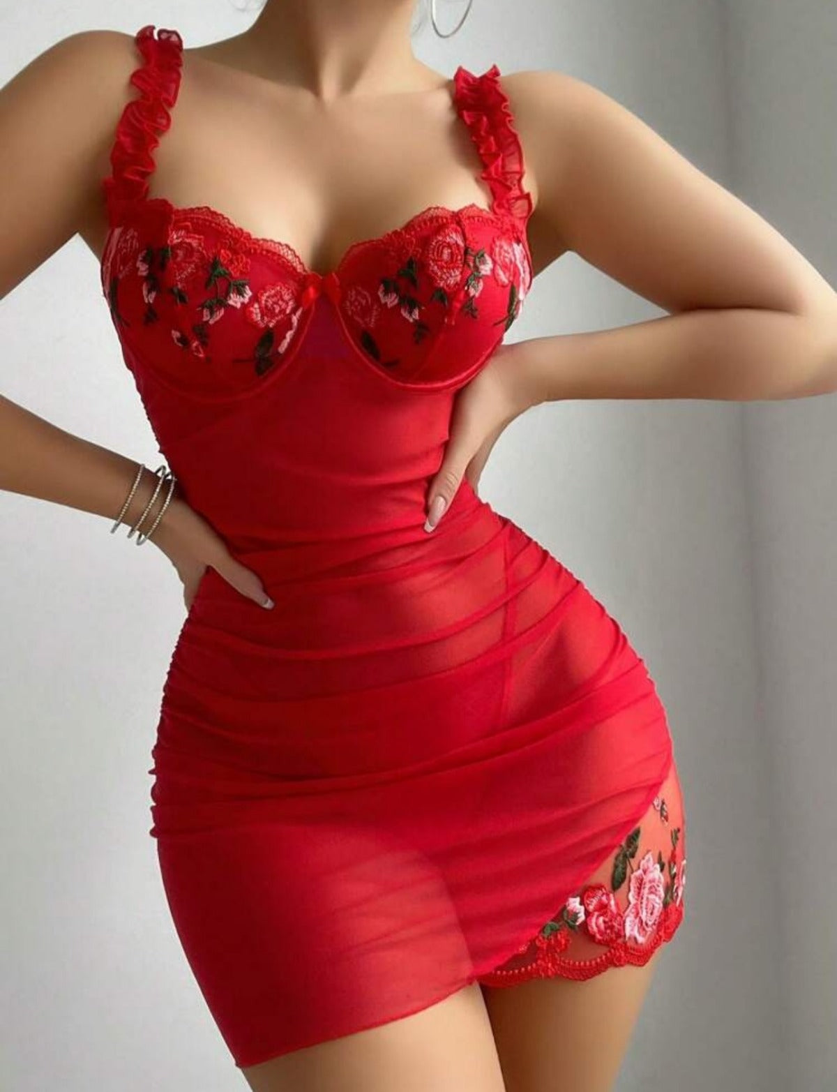 R&B | Sexy besticktes Nachthemd