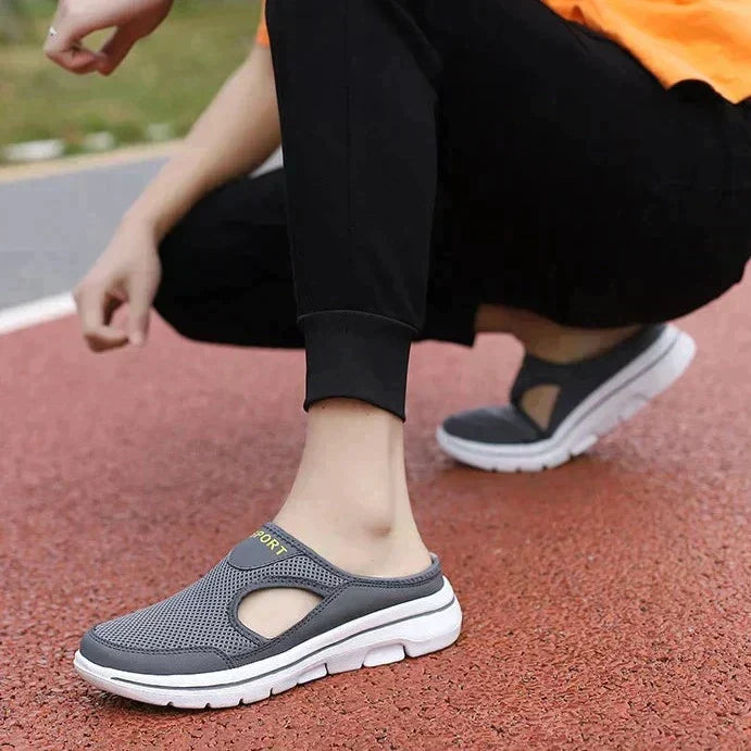 R&B Damen Slip-On-Pantoletten aus Mesh mit seitlichen Ausschnitten
