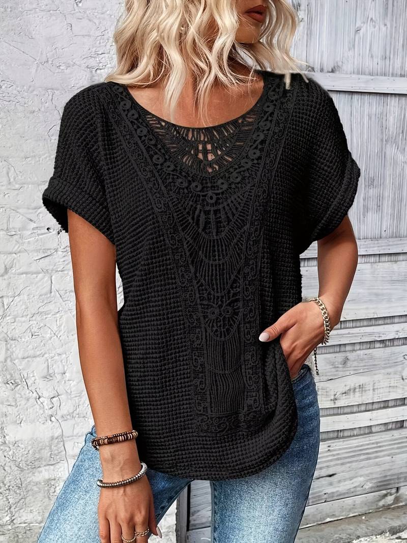 Heidi-Mode – t-shirt mit spitzenspleiß und rundhalsausschnitt