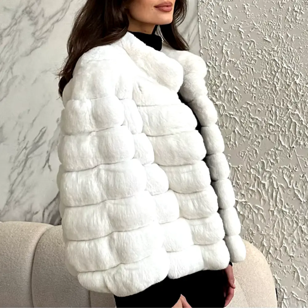 R&B | F Faux Fur Mantel