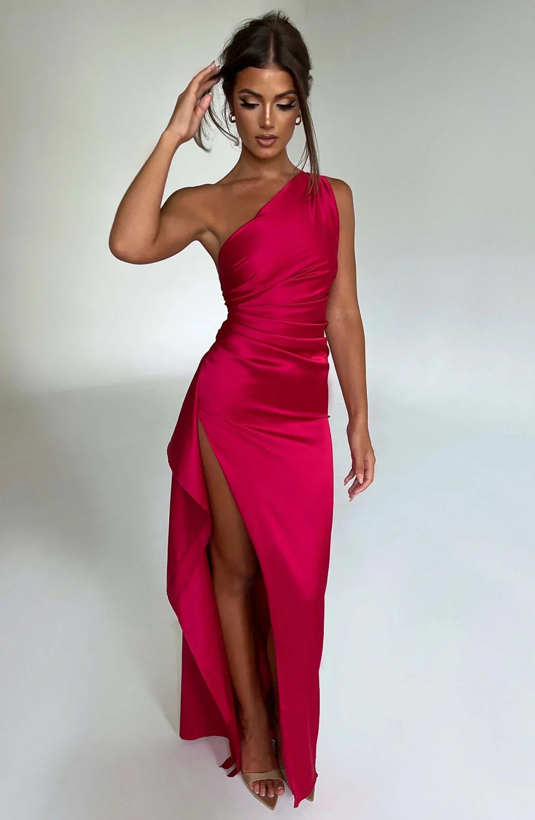 R&B | Elegantes Ein-Schulter-Kleid mit Schlitz