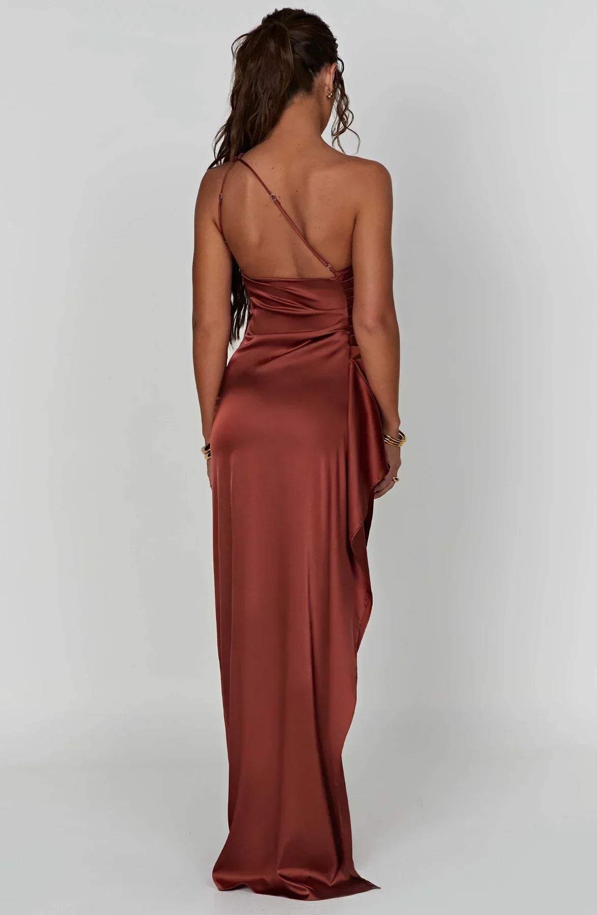 Falten Satin Schlitzkleid