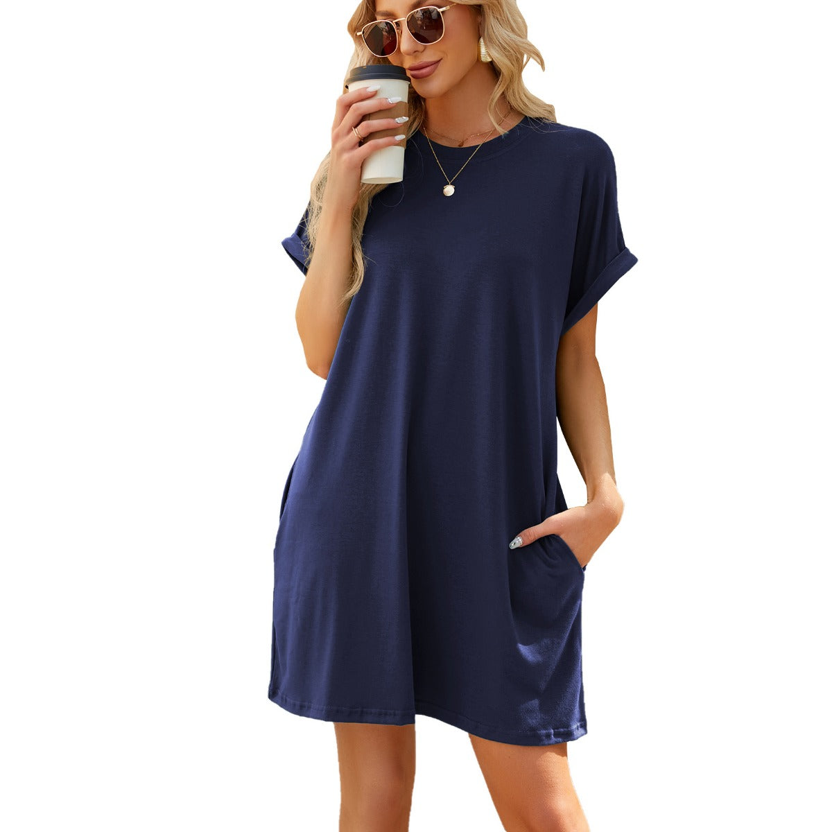 R&B | Kurzärmeliges Kleid mit einfarbiger Tasche